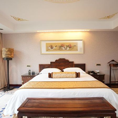 Chengde Imperial Palace Hotel Exterior photo