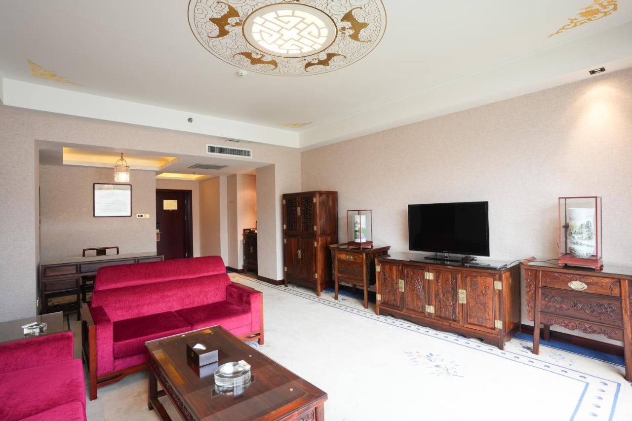 Chengde Imperial Palace Hotel Exterior photo